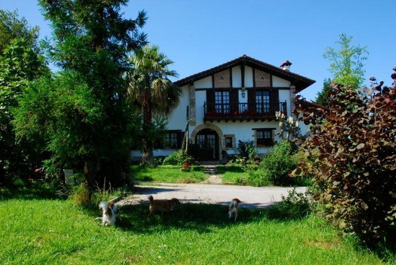 Casa Rural Iketxe Hondarribia Exterior photo