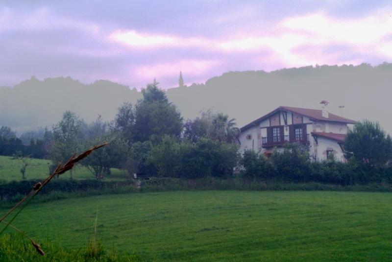 Casa Rural Iketxe Hondarribia Exterior photo